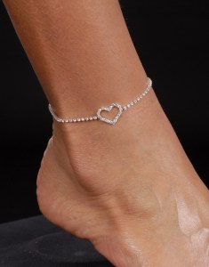 Open Heart Anklet *NEW* NEW!! Rhinestone anklet with open rhinestone heart.